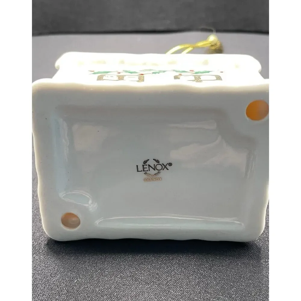 Lenox Gingerbread House‎ Christmas Ornament. Porcelain New Opened For Pics Only
